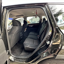 Forget-Flowers-This-Is-How-You-Surprise-Mom-SUV-Interior-Detailing-in-Orlando 14